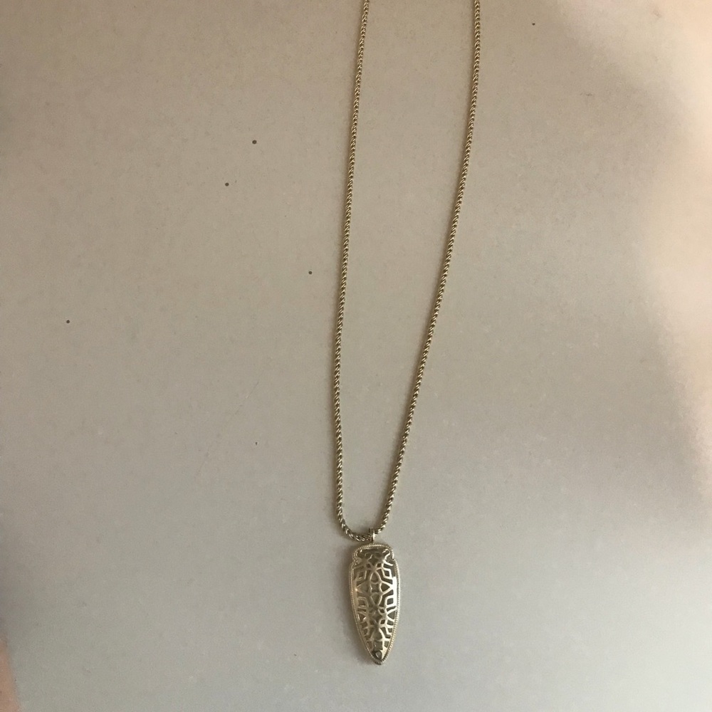 Kendra Scott Necklace